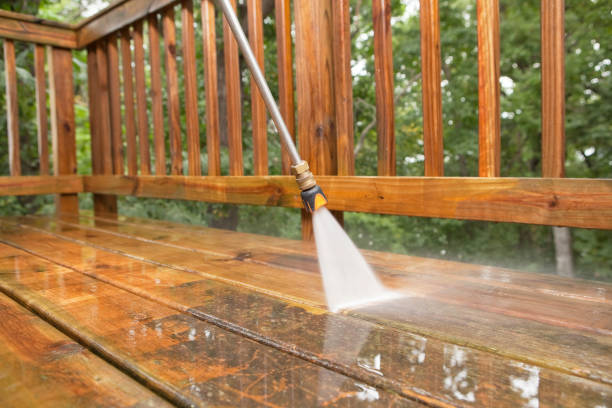 Best Patio and Deck Pressure Washing  in Ronkonkoma, NY